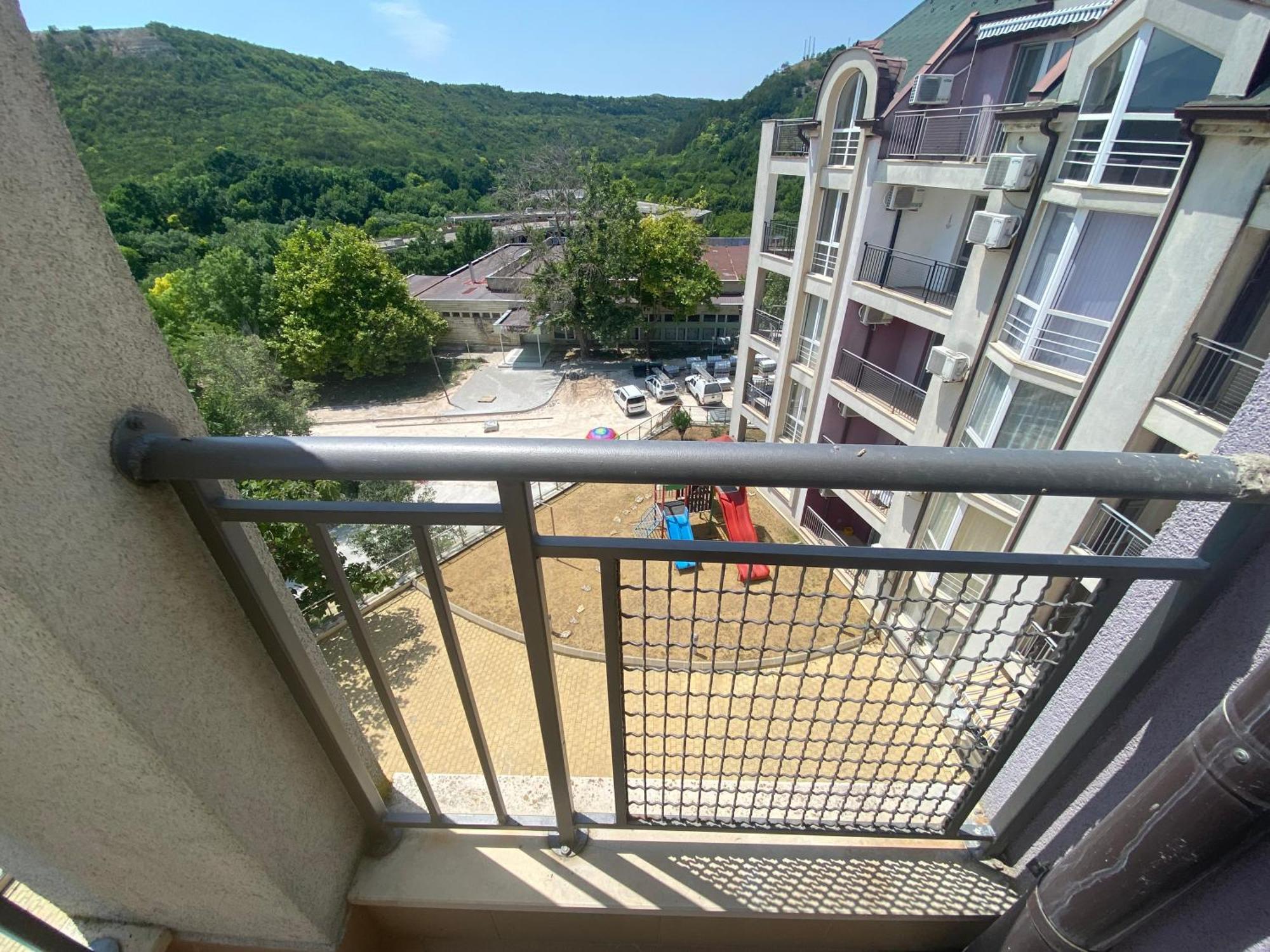 Hills Kavarna